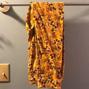 Disney Lularoe leggings size TC